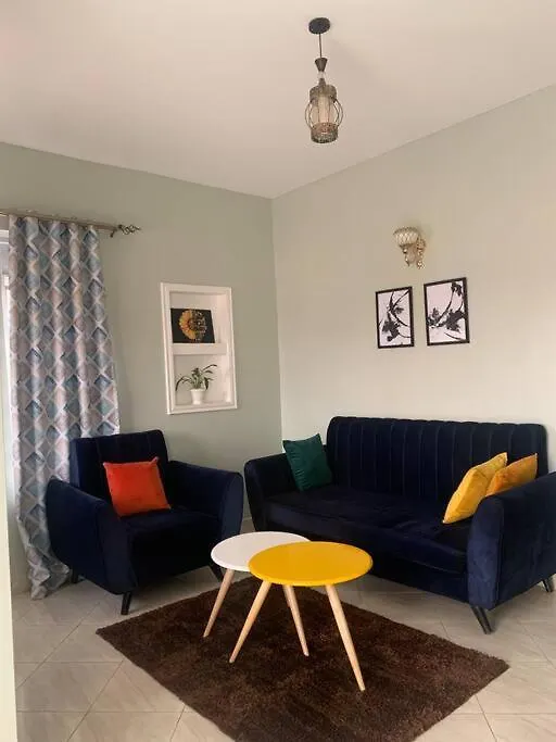 A- Grade Living Apartamento Kampala