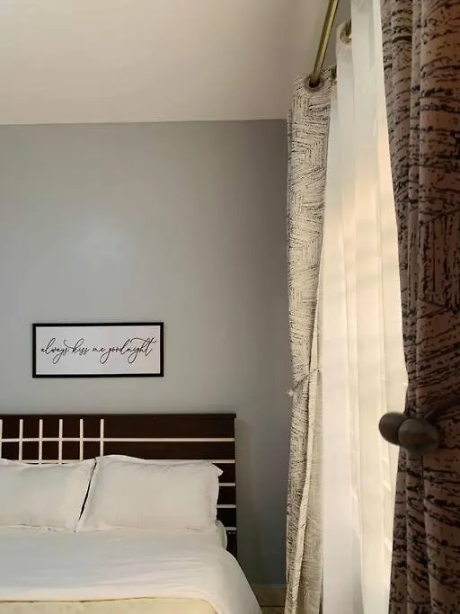 A- Grade Living Apartamento Kampala