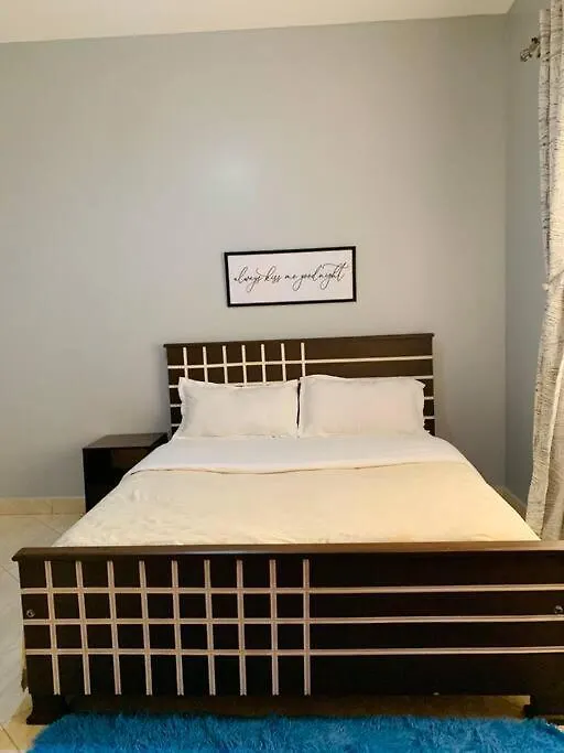 A- Grade Living Apartamento Kampala