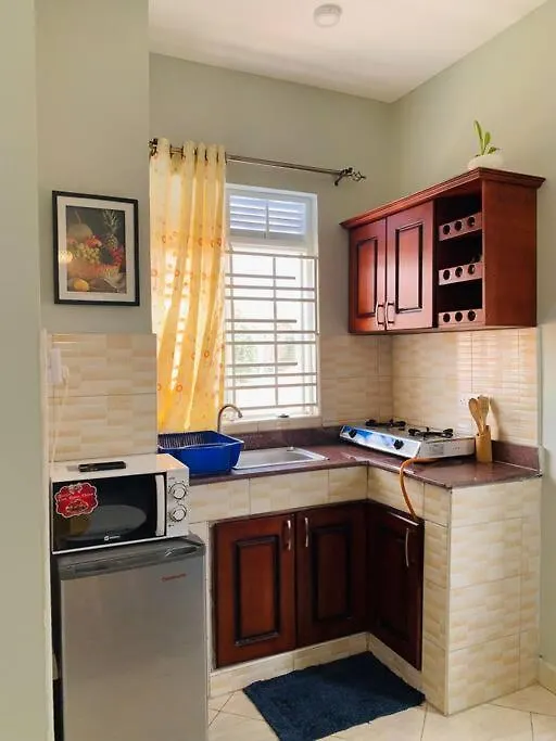 A- Grade Living Apartamento Kampala Uganda